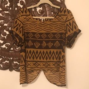 Kirra tan and brown blouse size medium